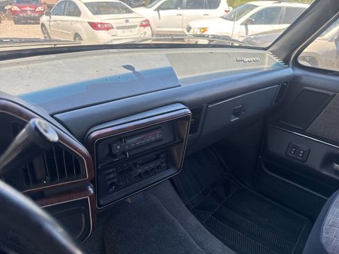 Used 1989 Ford Bronco image 21