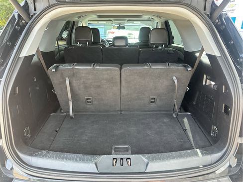 Used 2020 Ford Explorer XLT w/ Equipment Group 202A image 50