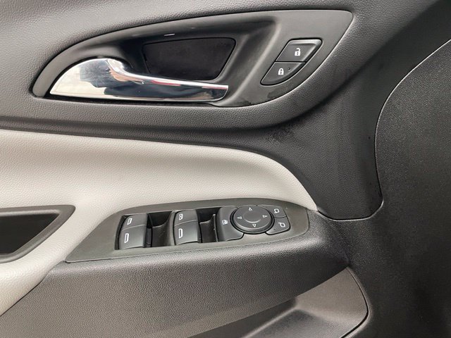 Used 2024 Chevrolet Equinox LS FWD image 15