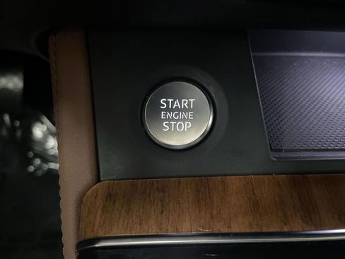 Used 2024 Audi Q5 e Premium Plus w/ Premium Plus Package image 24