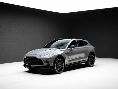 Used 2023 Aston Martin DBX 707 AWD/4WD image 4