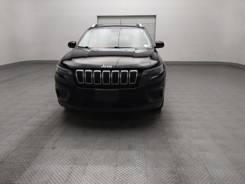 Used 2021 Jeep Cherokee Latitude FWD image 15