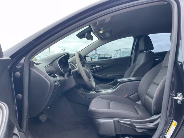 Used 2023 Chevrolet Malibu LS w/ LPO, Floor Liner Package FWD image 10