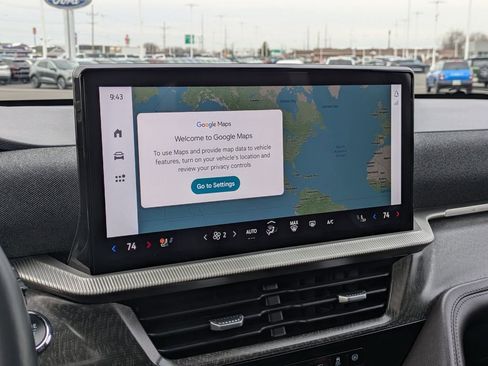 Used 2025 Ford Explorer Platinum w/ LUX Leather Package image 14