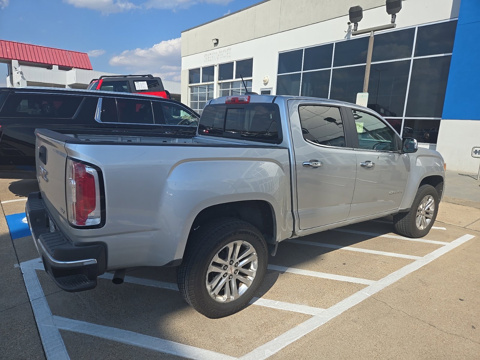 Used 2016 GMC Canyon SLT RWD image 5