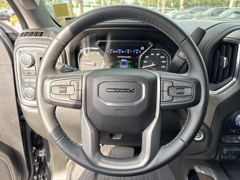 Used 2023 GMC Sierra 2500 Denali w/ Denali Ultimate Package image 27