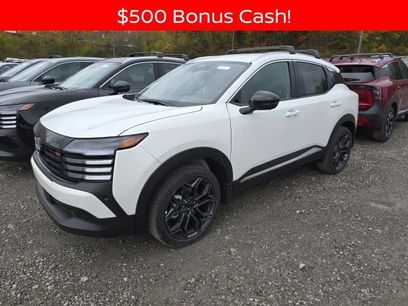 New 2026 Nissan Kicks SR w/ Cold Weather Package