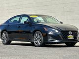 Used 2023 Nissan Altima 2.0 SR image 2