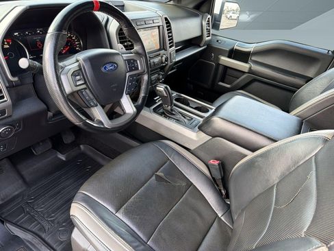 Used 2018 Ford F150 Raptor w/ Equipment Group 802A Luxury AWD/4WD image 4
