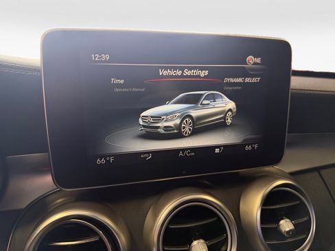Used 2017 Mercedes-Benz C 300 4MATIC Sedan image 20
