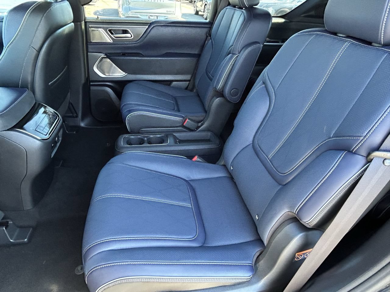 New 2027 INFINITI QX80 Sensory w/ Sport Exterior Package AWD/4WD image 16