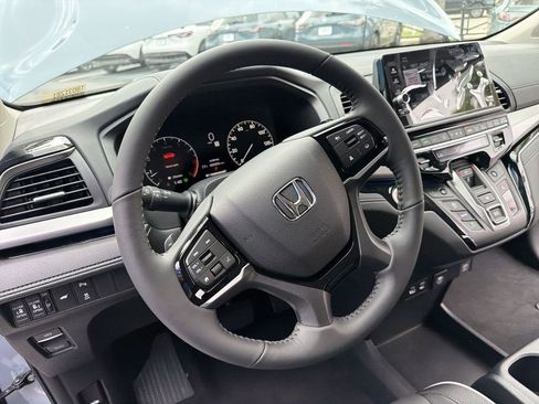 New 2026 Honda Odyssey Touring image 43