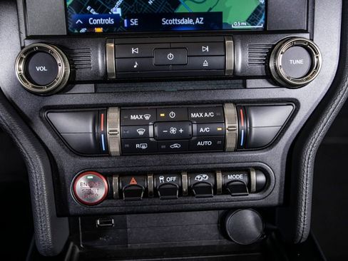 Used 2020 Ford Mustang Shelby GT500 w/ Technology Package image 31