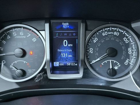 Used 2019 Toyota Tacoma SR5 image 8