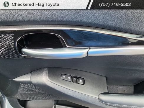Used 2024 Kia Seltos EX AWD/4WD image 45