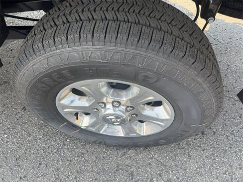 New 2025 RAM 2500 Big Horn image 9