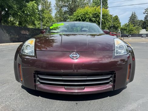 Used 2006 Nissan 350Z Touring RWD image 10