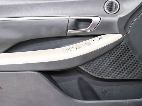 Used 2021 Hyundai Sonata SEL w/ Preferred Accessory Package FWD image 21