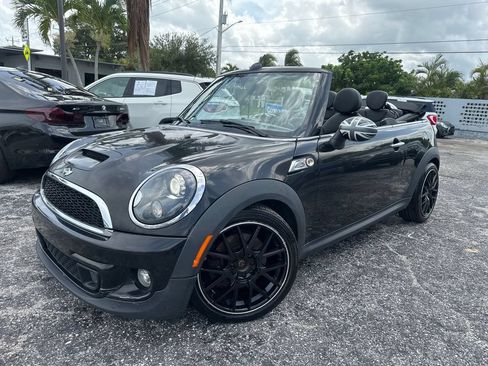 Used 2015 MINI Cooper S FWD image 9