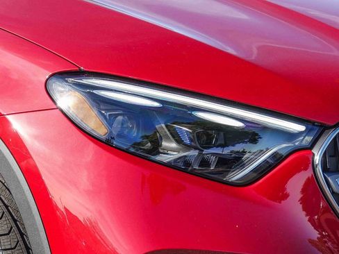 New 2026 Mercedes-Benz GLC 300 image 8