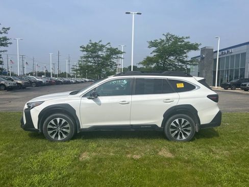 Certified 2023 Subaru Outback Limited AWD/4WD image 2