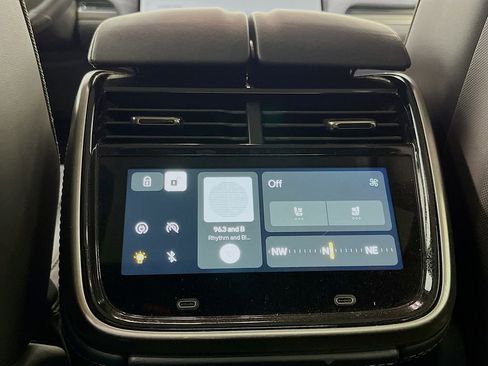 Used 2022 Rivian R1T Launch Edition AWD/4WD image 33