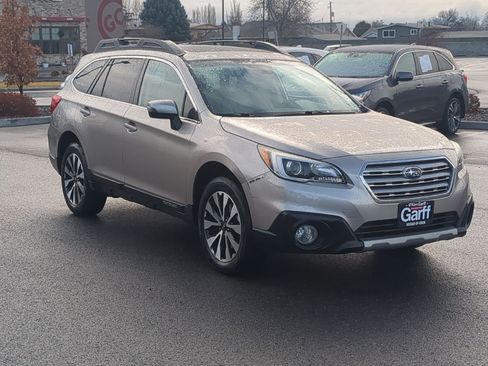 Used 2017 Subaru Outback 2.5i Limited image 10