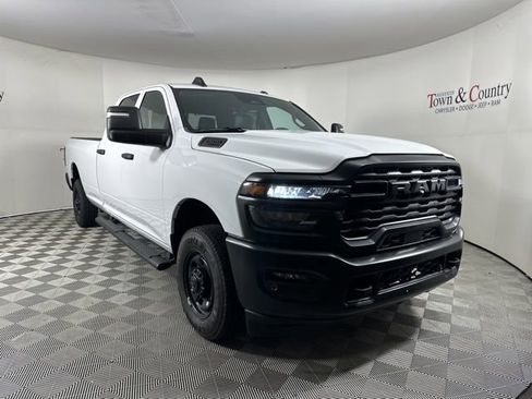 Used 2025 RAM 2500 Tradesman image 3