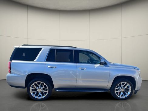 Used 2019 GMC Yukon SLT AWD/4WD image 6
