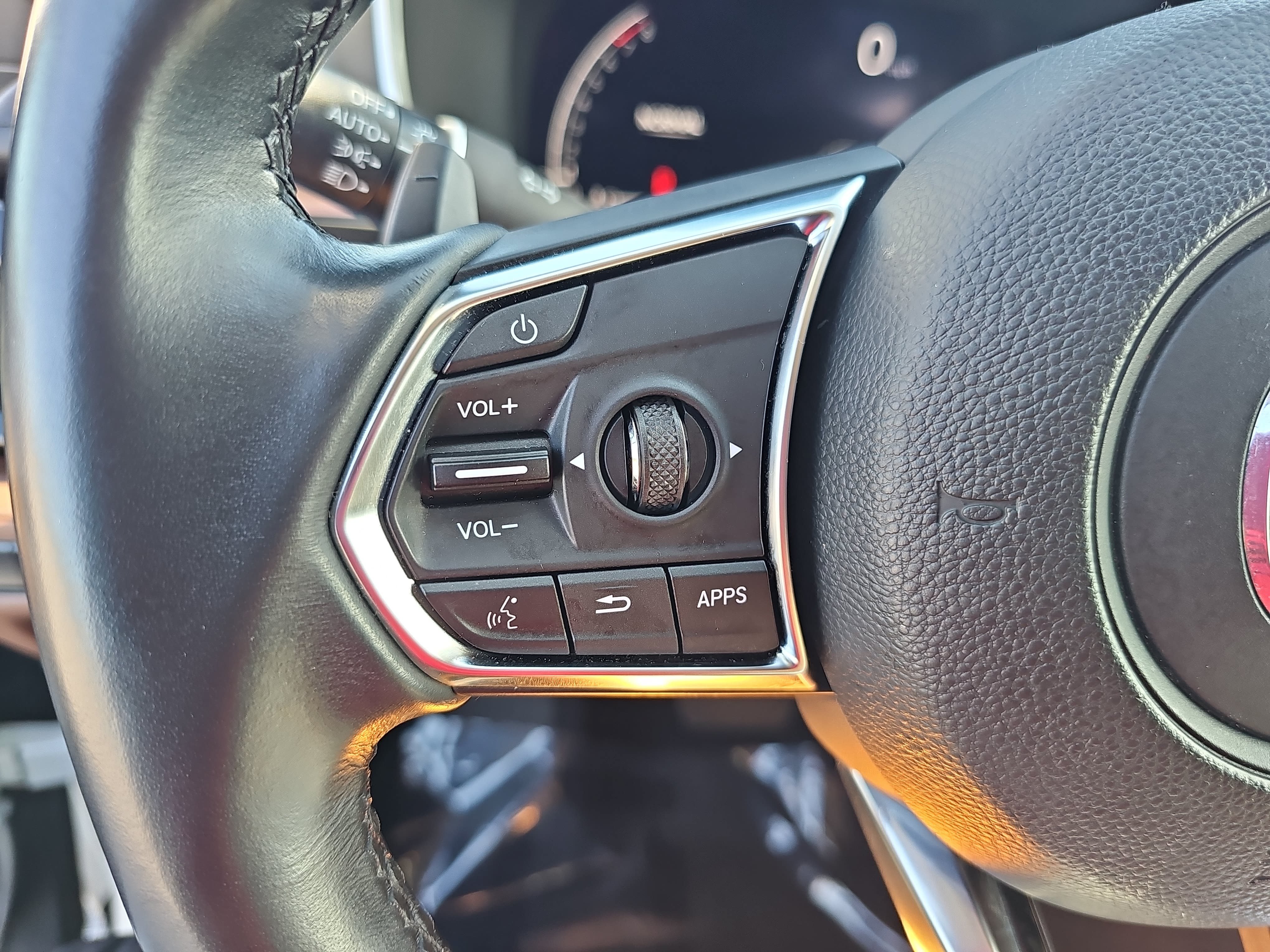 Certified 2023 Acura MDX w/ Technology Package FWD image 17