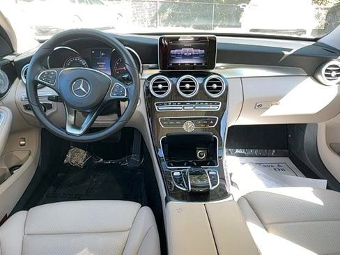 Used 2015 Mercedes-Benz C 300 4MATIC Sedan image 11