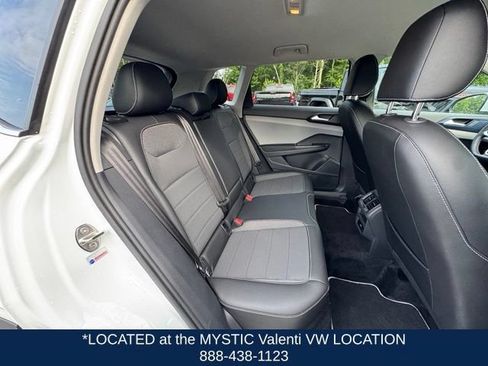 Certified 2023 Volkswagen Taos SE AWD/4WD image 21
