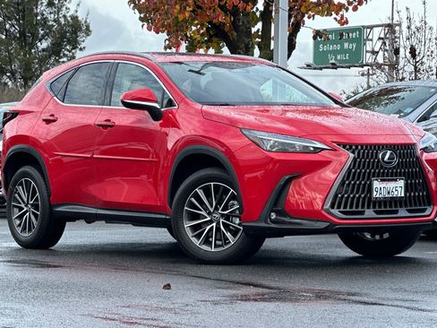 Certified 2022 Lexus NX 350h AWD image 2