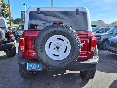 New 2025 Ford Bronco Heritage Edition image 3