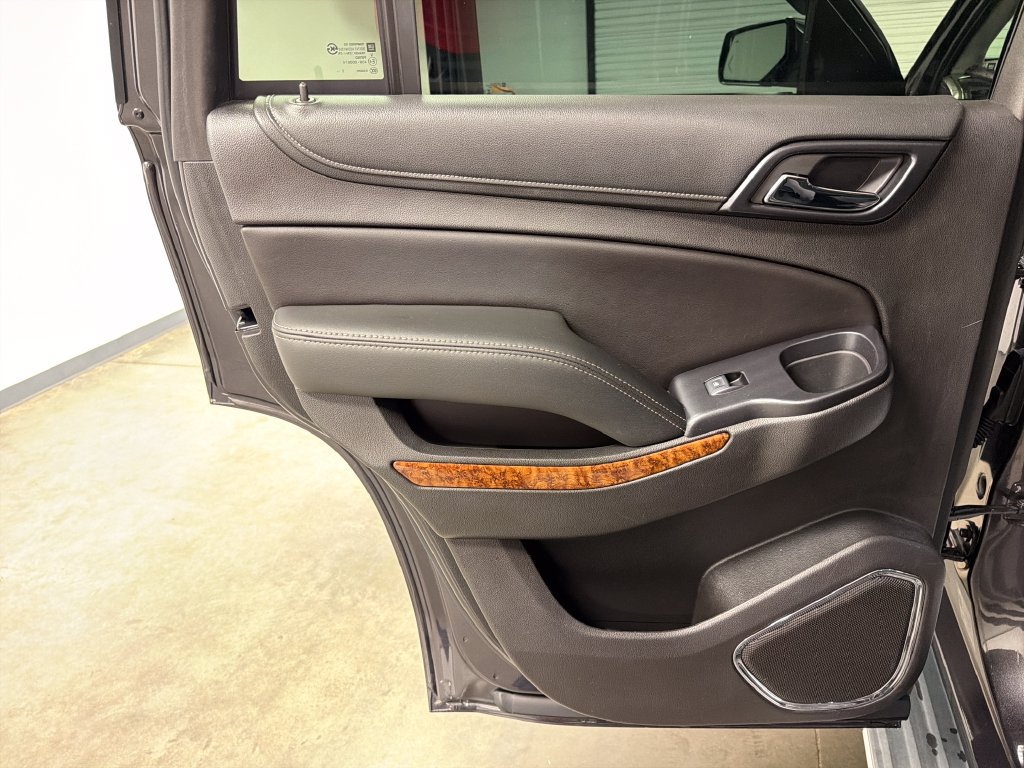 Used 2018 Chevrolet Tahoe Premier RWD image 31