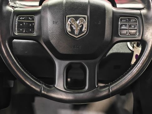 Used 2018 RAM 1500 Big Horn AWD/4WD image 5