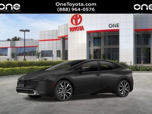 New 2026 Toyota Prius XSE image 3