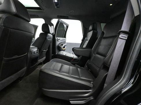 Used 2017 GMC Yukon Denali image 43