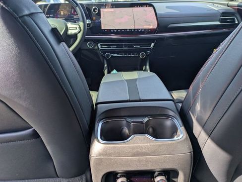 New 2026 Chevrolet Traverse RS image 30