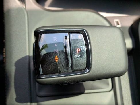 Used 2023 GMC Sierra 1500 AT4 w/ AT4 Premium Package AWD/4WD image 27