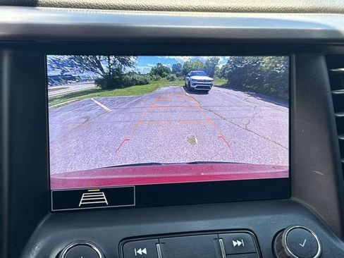 Certified 2020 GMC Acadia AT4 w/ LPO, Floor Liner Package AWD/4WD image 15