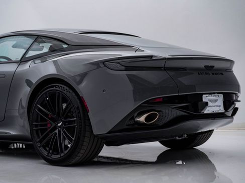 Used 2024 Aston Martin DB12 Coupe image 11