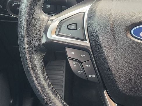 Used 2023 Ford Edge SEL AWD/4WD image 27