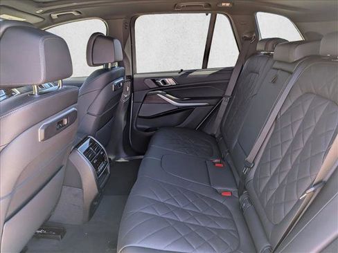 Used 2026 BMW X5 xDrive40i w/ Climate Comfort Package AWD/4WD image 17