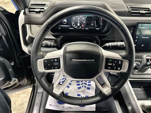 Used 2025 Land Rover Defender 110 S AWD/4WD image 17