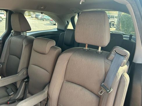 Used 2018 Honda Odyssey EX image 18