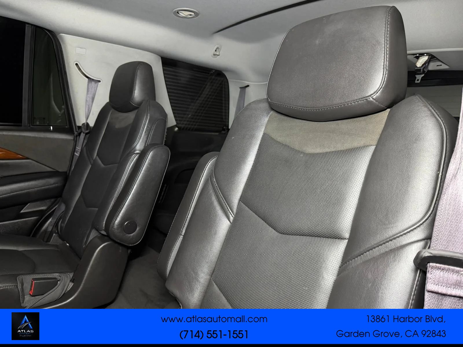 Used 2016 Cadillac Escalade Premium AWD/4WD image 23