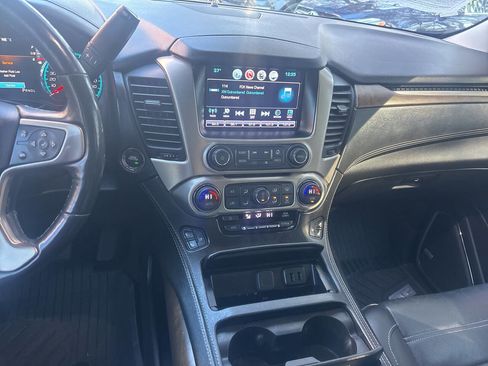 Used 2018 GMC Yukon Denali image 11