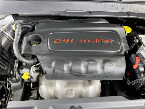 Used 2022 Jeep Compass Limited image 27