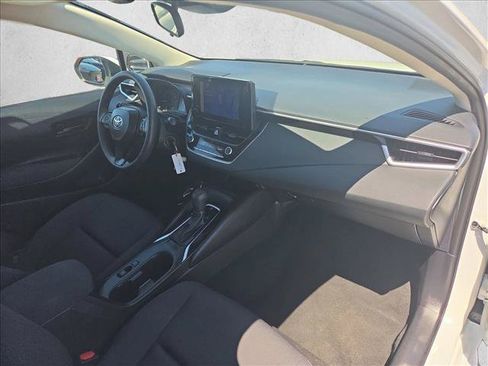 Used 2024 Toyota Corolla LE FWD image 19